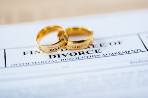 Dividing Assets in an Idaho Divorce: What to Expect